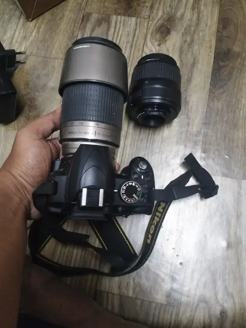 Djual camera D3100