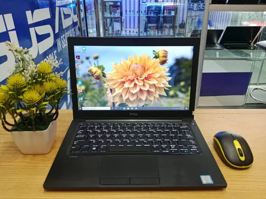 SALE ULTRABOOK DELL 7280 CORE i7 RAM 8GB SSD 256GB