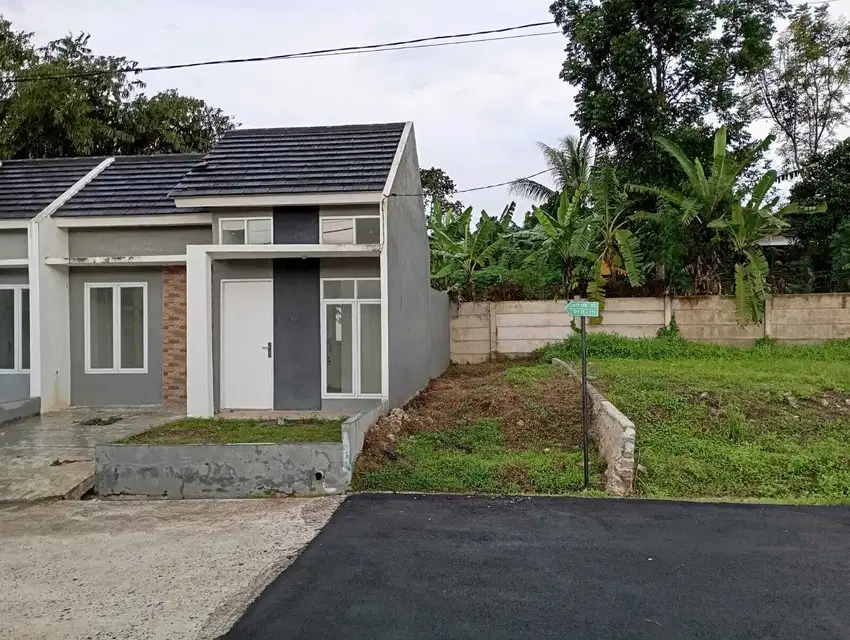 DIJUAL RUMAH KOMPLEK TENJO CITY METROPOLIS BOGOR JAWA BARAT