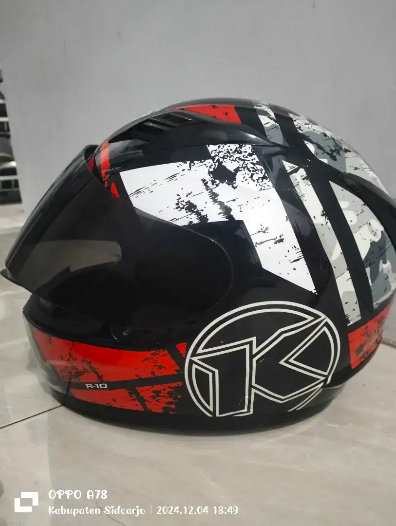 Helm Fullface KYT R10