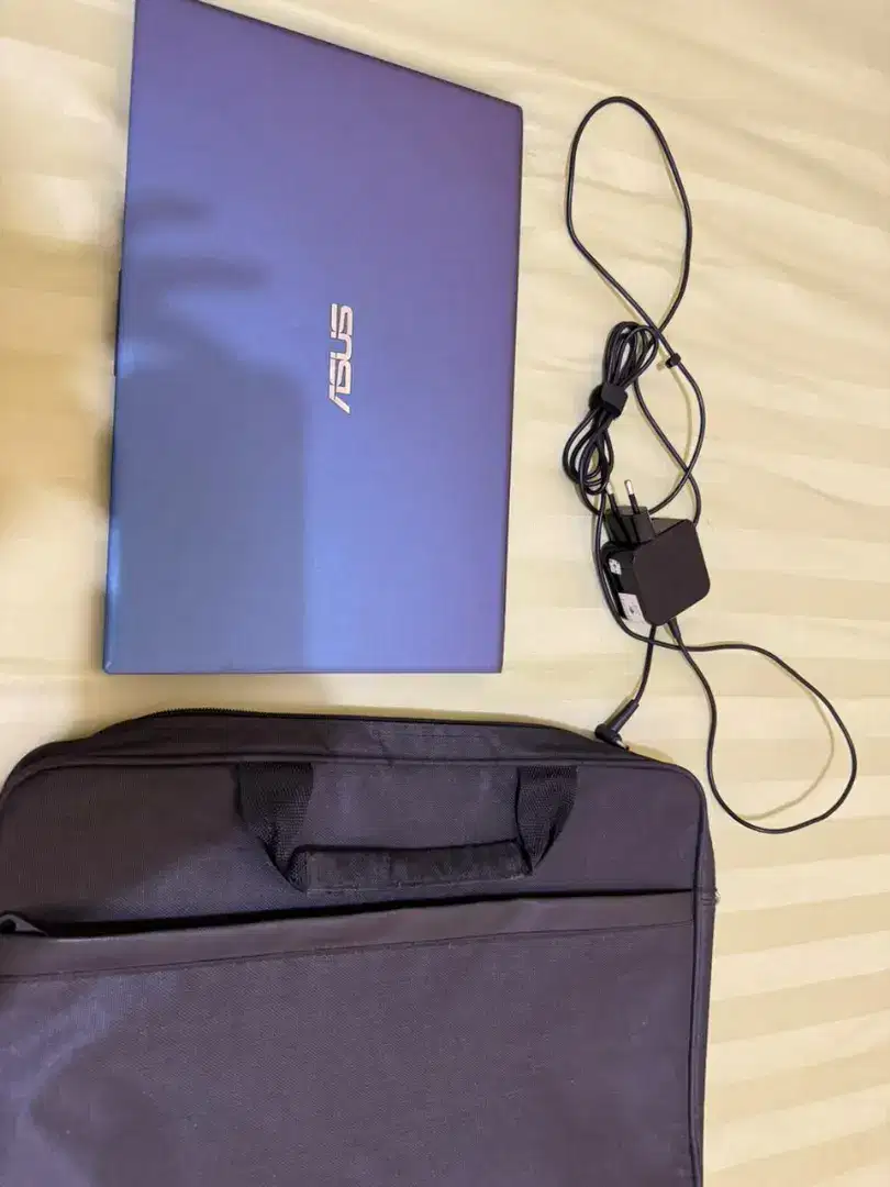 Jual laptop Asus Vivobook 14