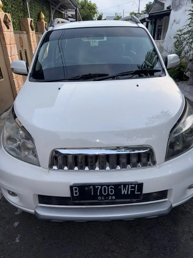 DAIHATSU TERIOS 1.5 TX MANUAL 2011 PEMAKAIAN 2012 (ISTIMEWA SEKALI)