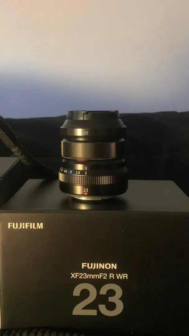 Lensa Fujinon XF 23mm F2