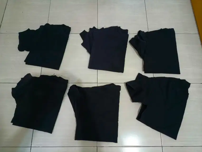 Kaos polos ada gambar 6 pcs