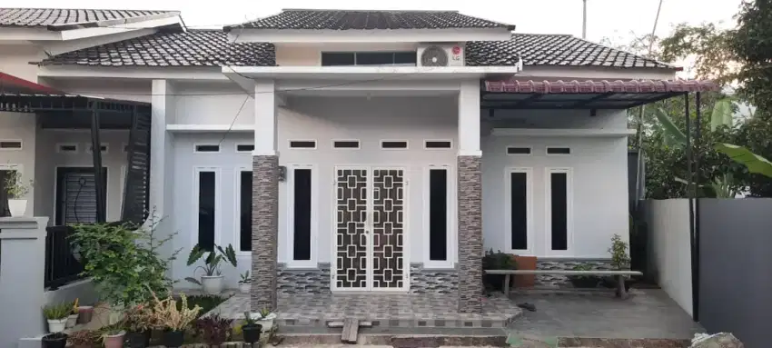 Disewakan 1 unit rumah 3 kamar, cocok buat mahasiswi atau keluarga