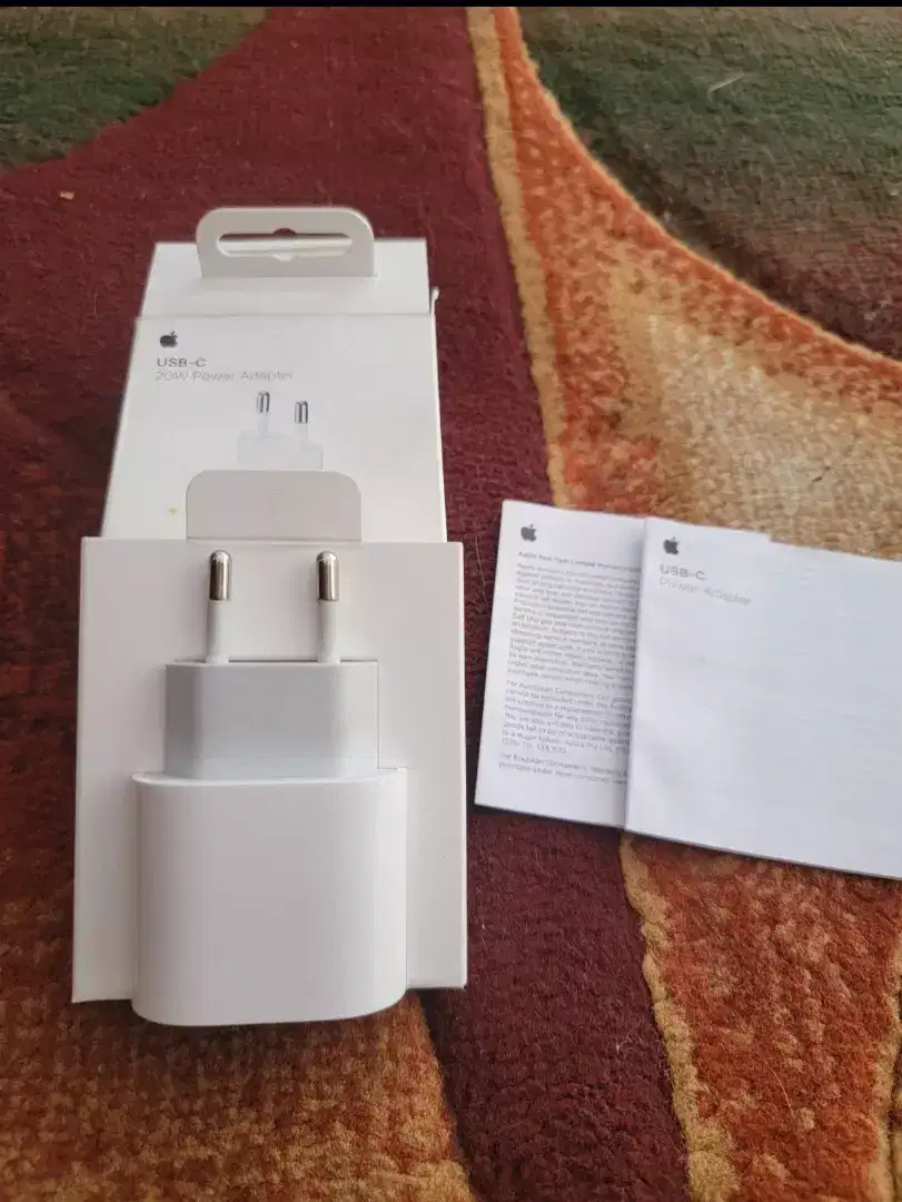 Adaptor charger ORI iPhone