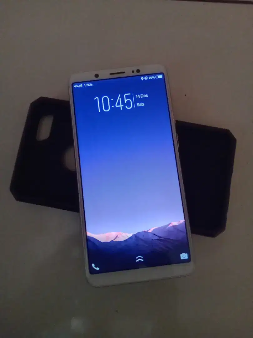 Vivo V7 ram 4/32