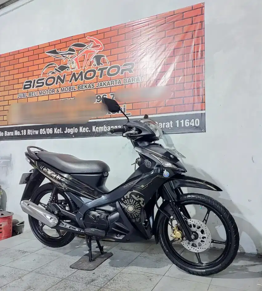 Istimewa rawatan! YAMAHA LEXAM 2011 Pajak Panjang bebek matic revo at