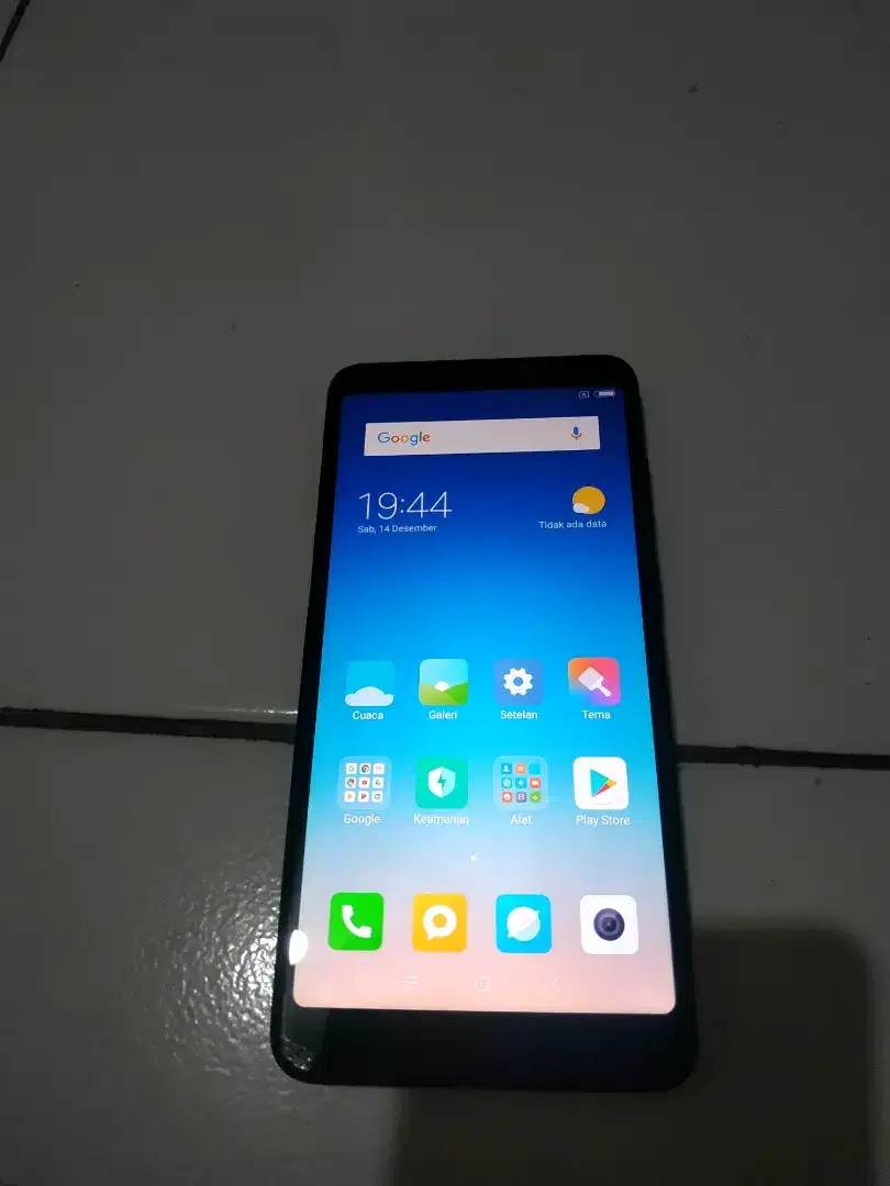 Dijual redmi 5, ram 3/32, batangan hp saja