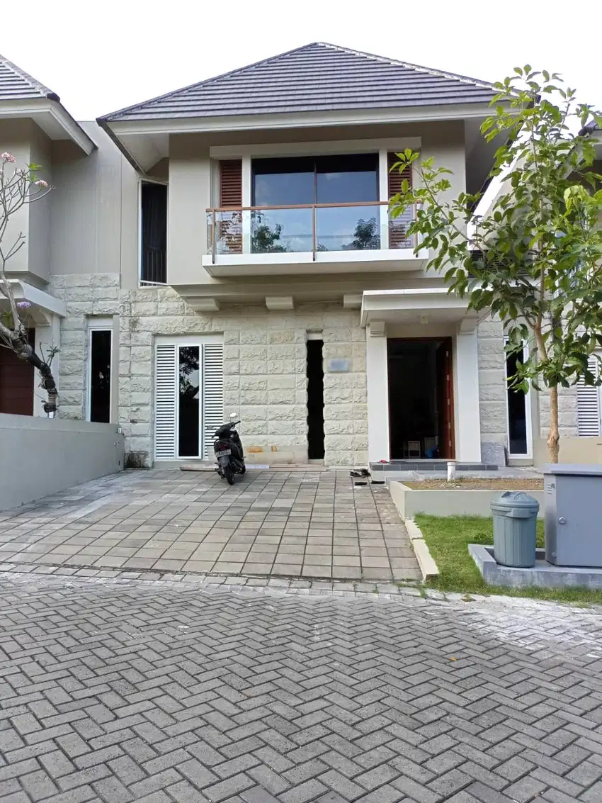 Rumah Cantik Bonus Furniture di Citra Grand Mutiara