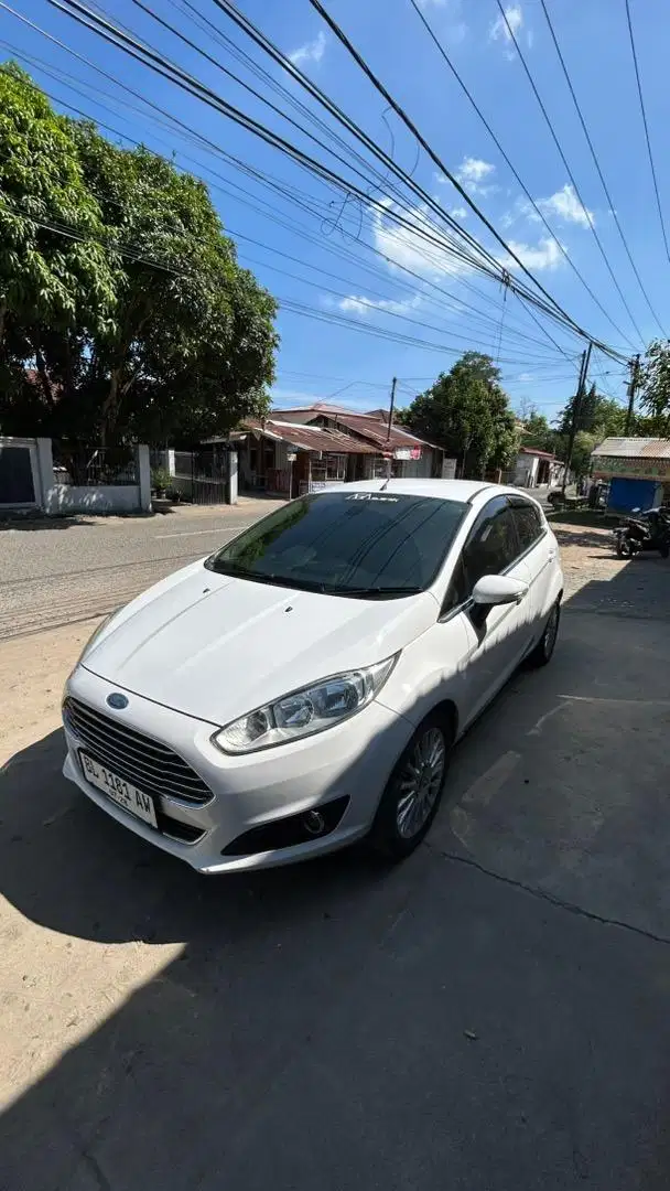 NEGO JUAL CEPAT FORD FIESTA TIPE S 2014 KONDISI SANGAT MULUS