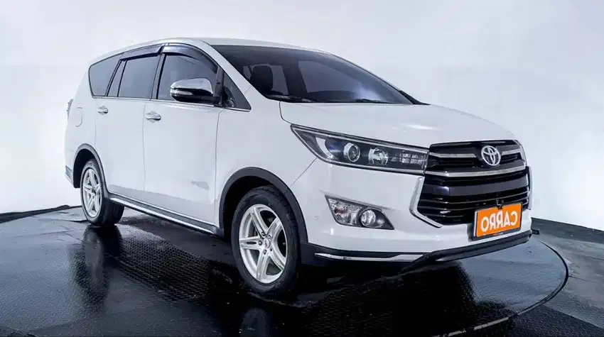 Toyota INNOVA VENTURER 2.0 4X2 AT 2017 Putih PREMIUM