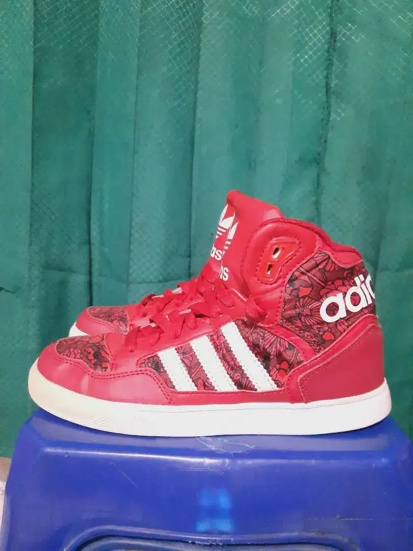 Sepatu Adidas extabal feyyen