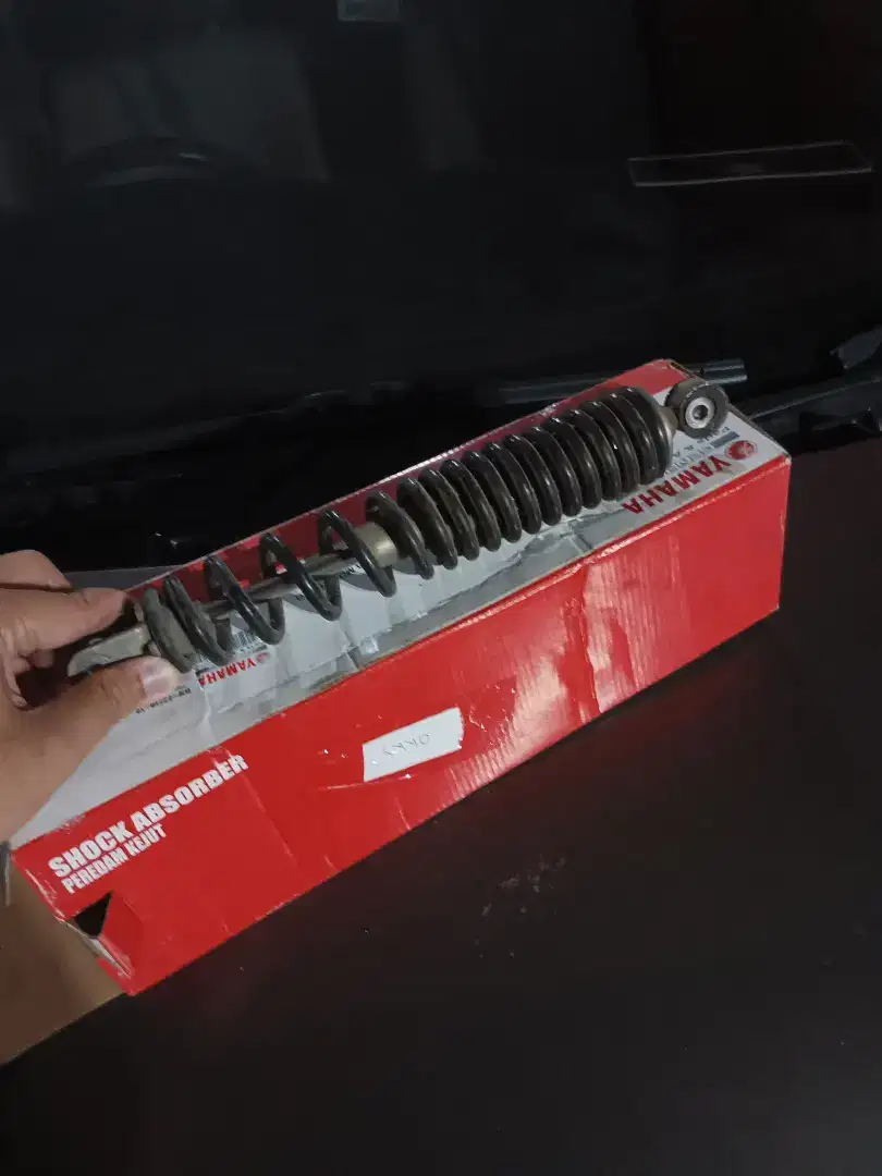 Shock Breaker Belakang Lexi Original