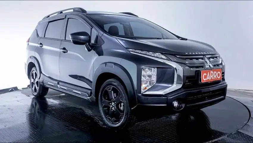 Mitsubishi XPANDER CROSS BLACK EDITION 1.5 4X2 AT 2021 Abu-abu PREMIUM