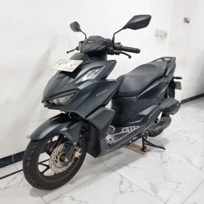 Honda New Vario 160 ABS Keyless Tahun 2023 bulan 5 Gress Lexi