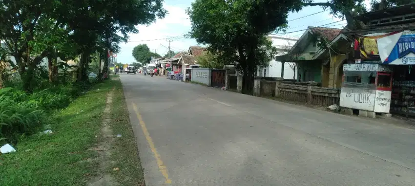 Tanah kosong & Bangunan pinggir jalan palima