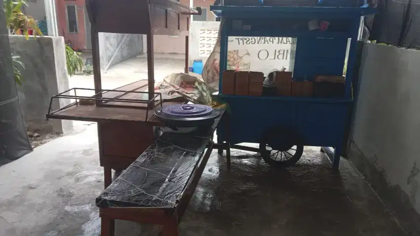 Gerobak Angkringan dan Gerobak Mie Ayam