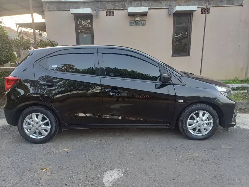 Honda Brio 2022 E AT