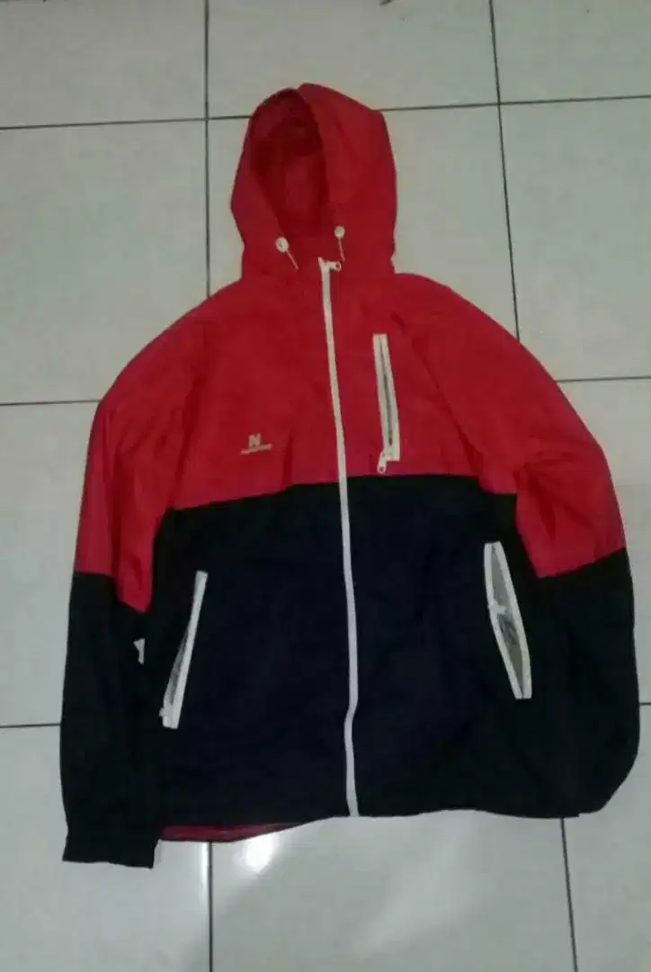 Jaket windbreaker nonames