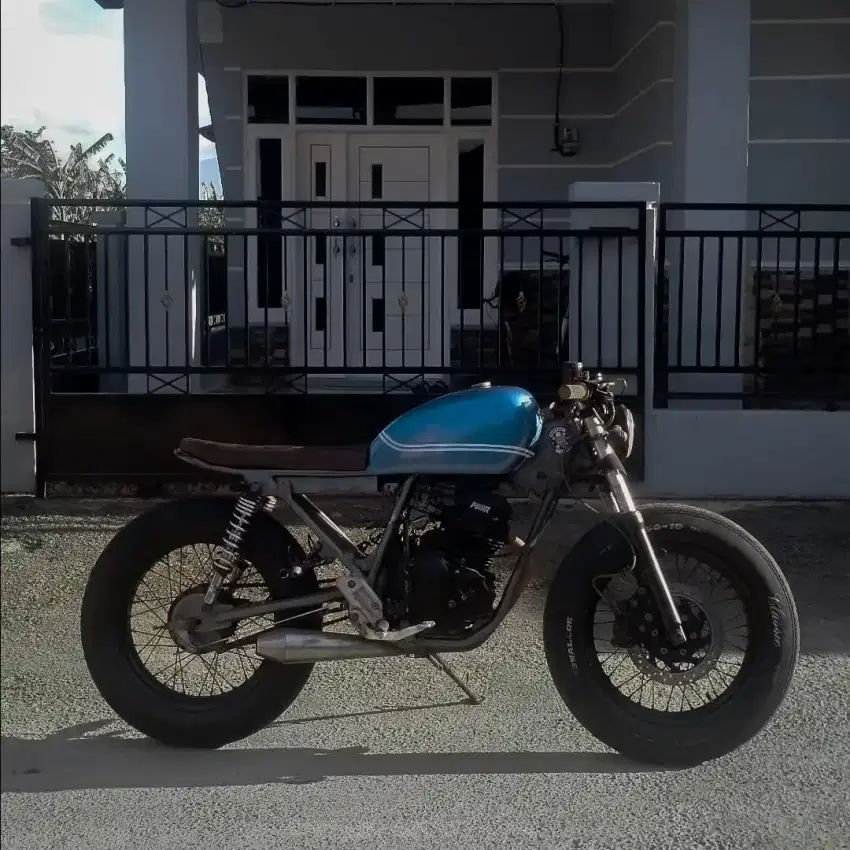 custom caferacer