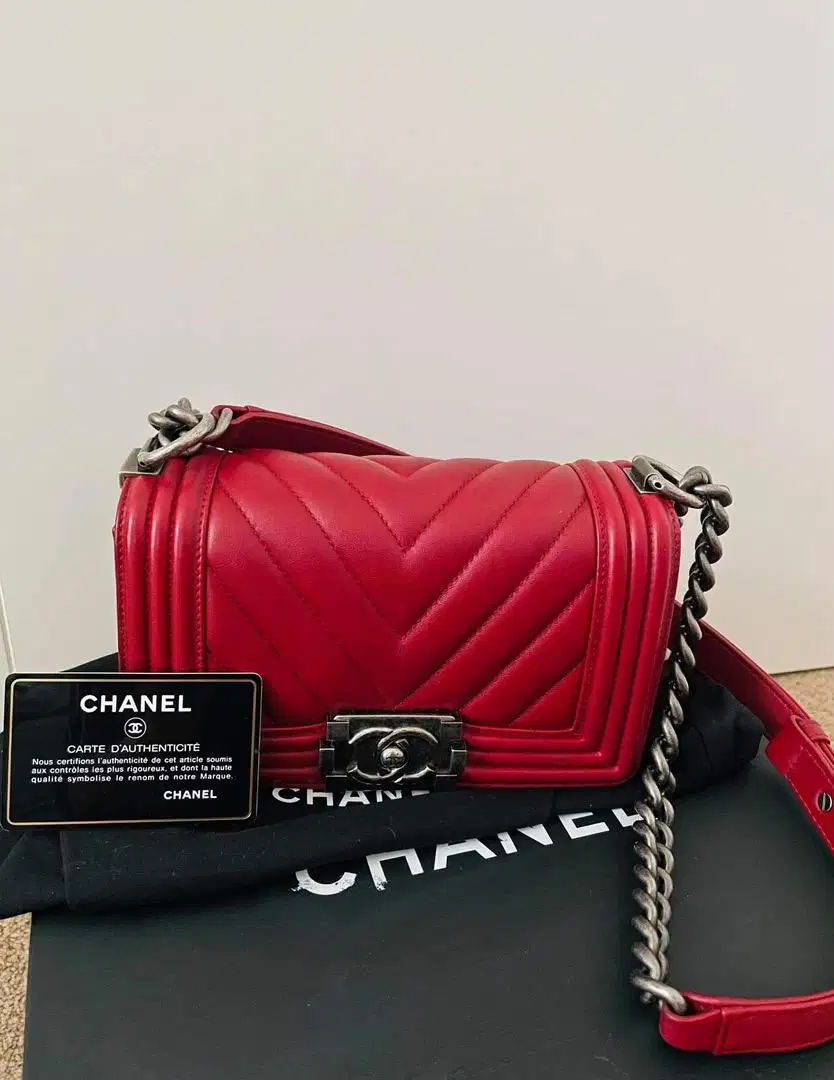 Chanel Boy bag red