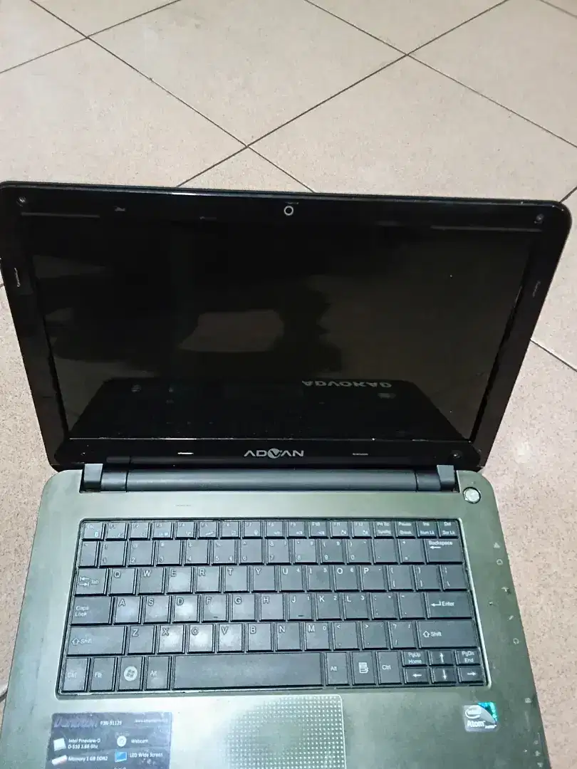 Murah jual untuk hari ini saja Laptop Advan istimewa layar 13 inc