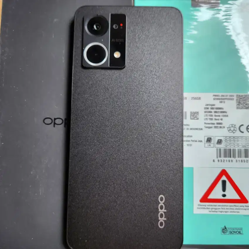 Oppo Reno 8 8/256 Black 4G