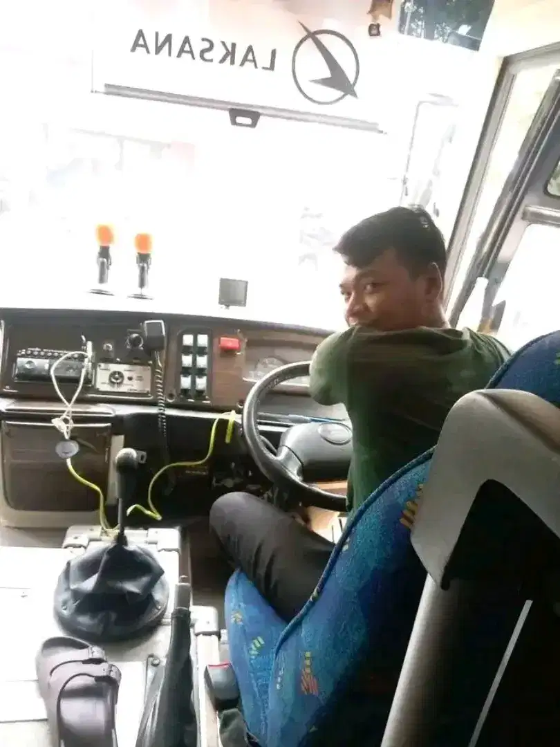 Mencari pekerjaan driver