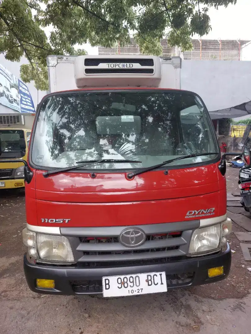 Toyota Dyna 4ban long 110STL 2012 box pendingin freezer/Chiller