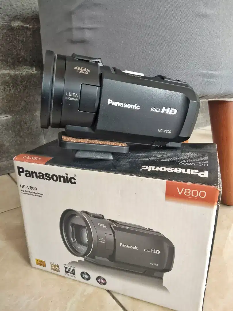 PANASONIC HC V800