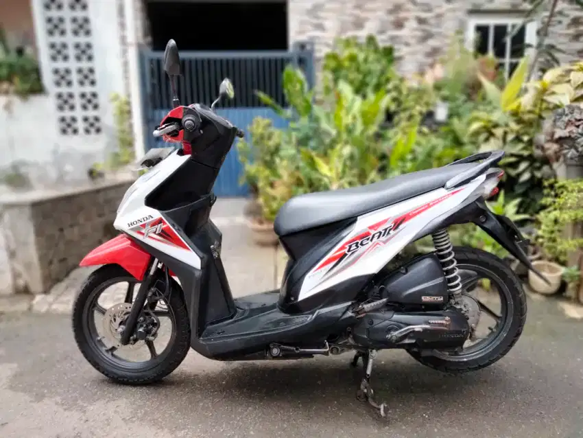 Honda Beat esp Gress tahun 2016 pajak hidup