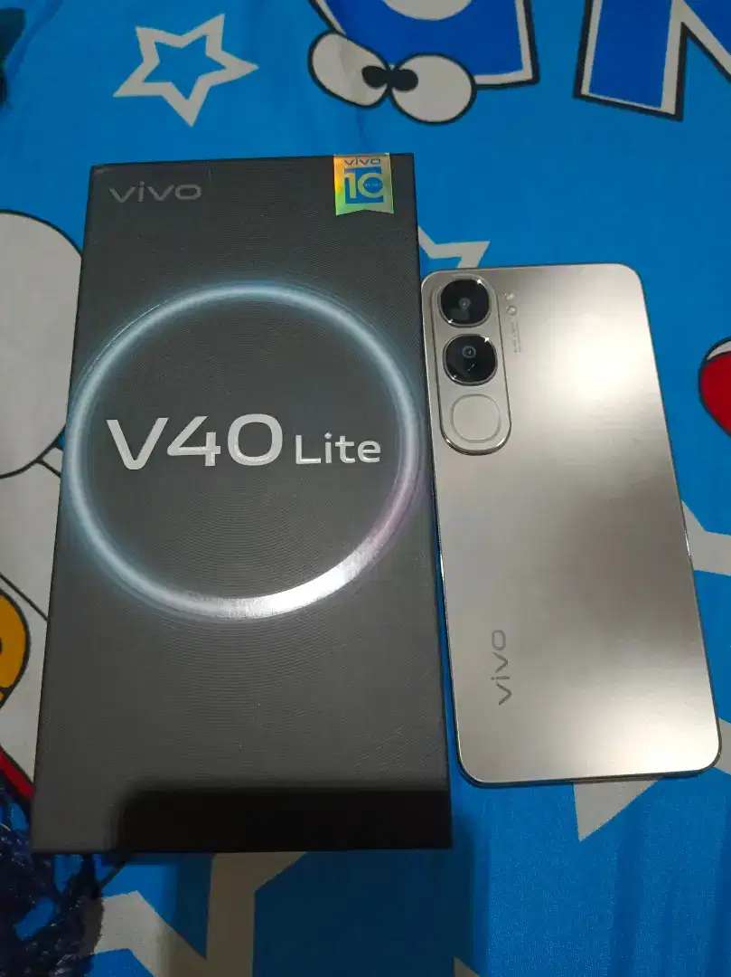 dijual cepat Hp vivo V40 lite