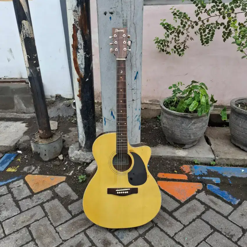 Gitar Ibanez 39 Inch Full Size Guitar