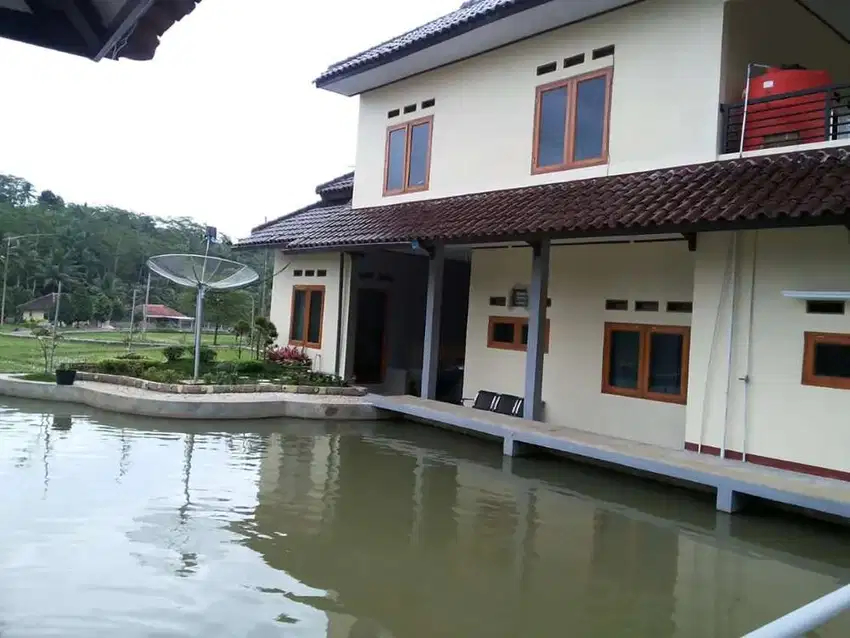 Villa dan Kolam Produktif, Lingkungan Tenang,Cisalak Subang