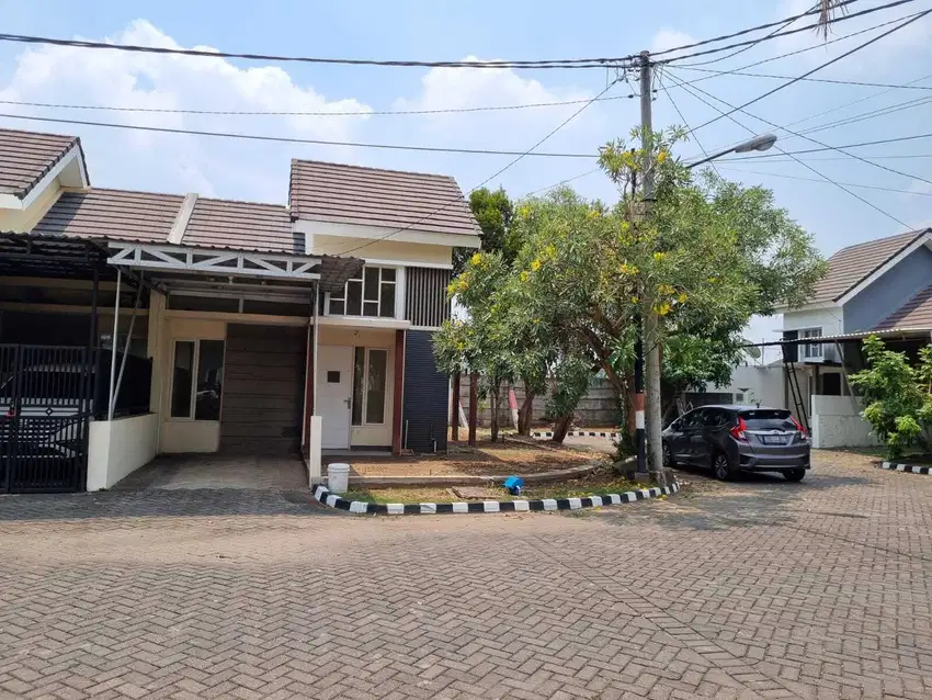 Dijual Rumah  Di Perumahan Safira Stone Resort Sukodono Sidoarjo.