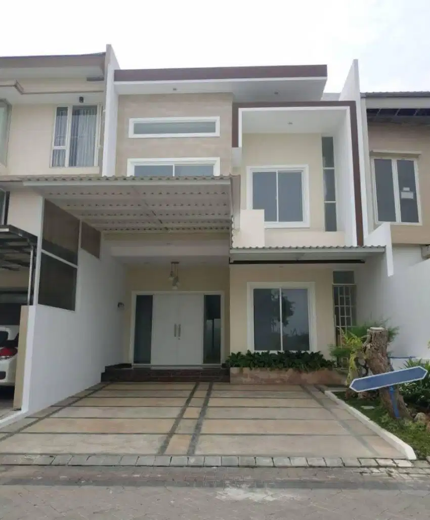 DIJUAL RUMAH BARU GRESS TENGGILIS MODEL SCANDINAVIAN DEKAT RAYA PRAPEN