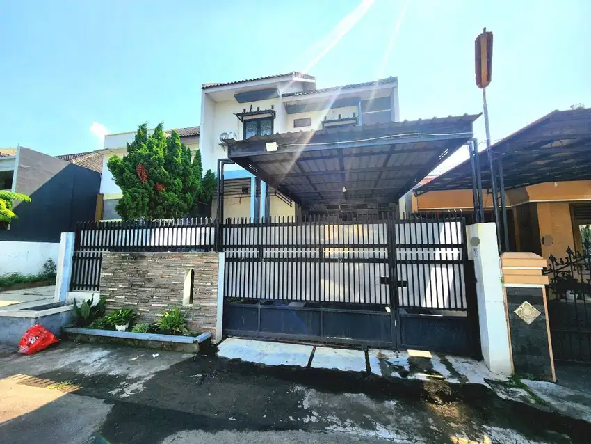 Rumah Bagus 2Lt Full Furnish Dekat Luwes Kartosuro