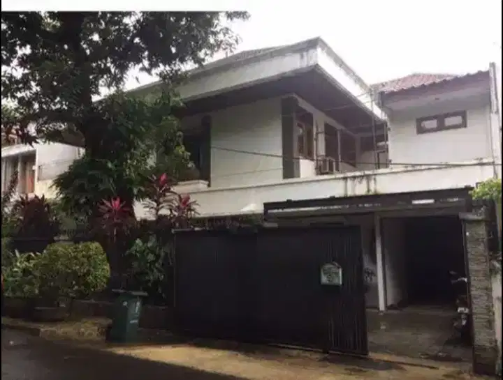 RUMAH MEWAH   DUKUH PATRA KUNINGAN