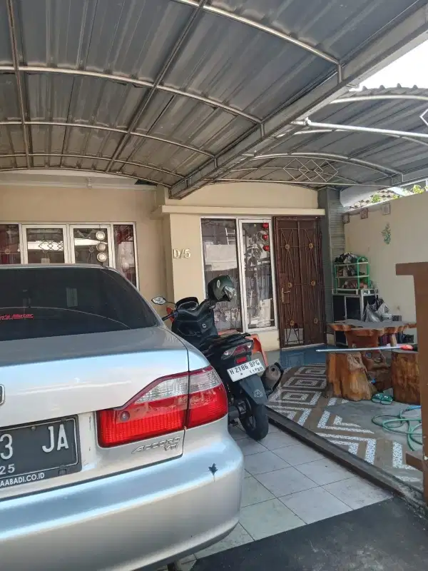 Dijual rumah bagus di pandanaran hills tembalang semarang