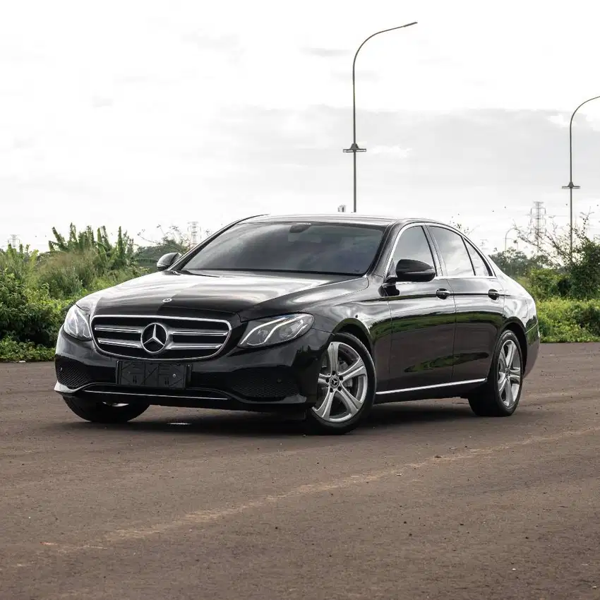 Mercedes-Benz E250 Avantgarde Line W213