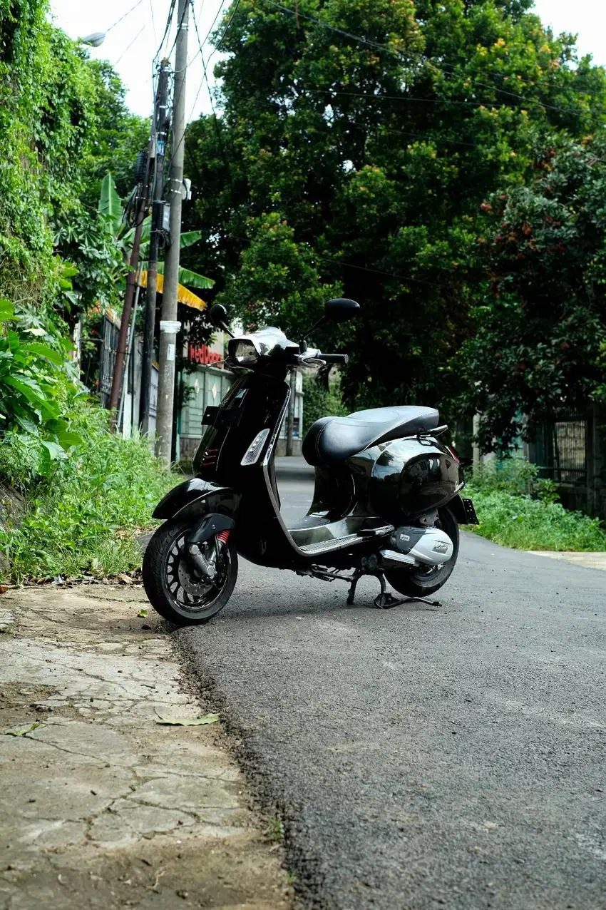 PIAGGIO VESPA MATIC SPRINT 150 IGET 2016 MURAH BERGARANSI