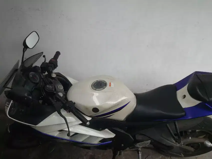 Yamaha YZF R15 TAHUN 2015 PLAT AB