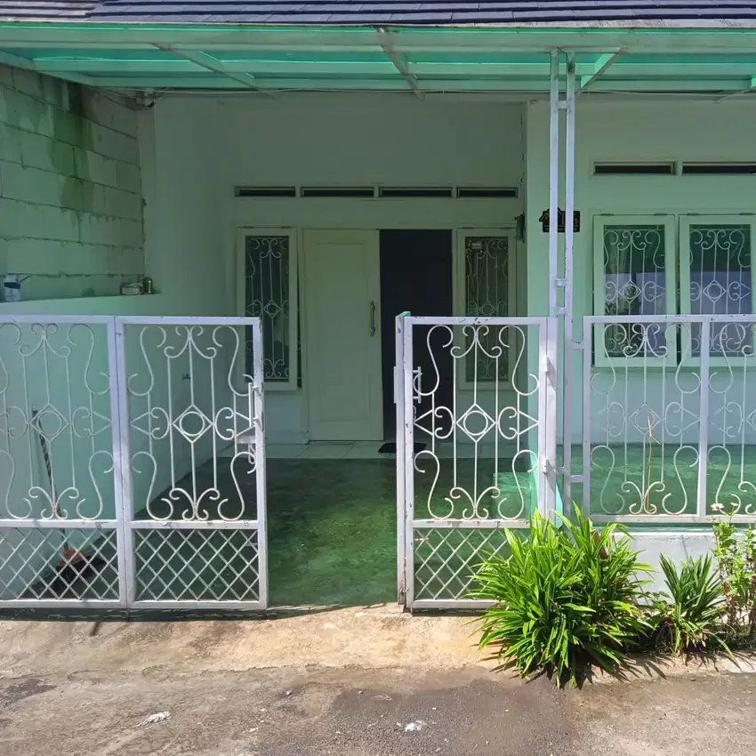 Dijual Rumah di Komplek Perumahan Islami