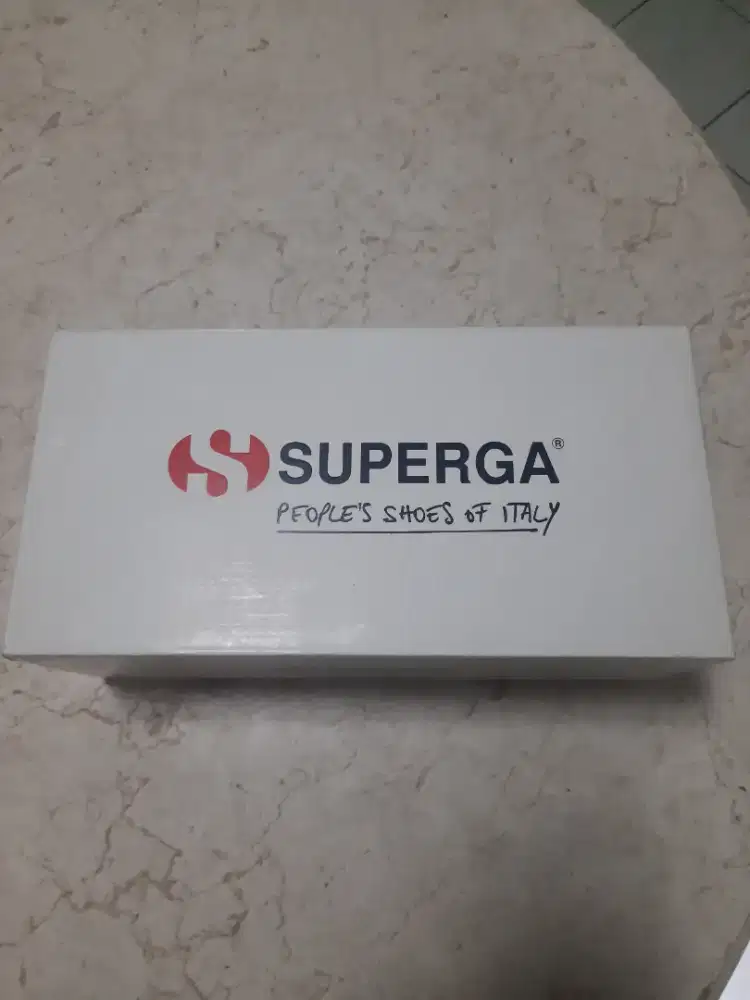 SEPATU SUPERGA SIZE 41BEIGE