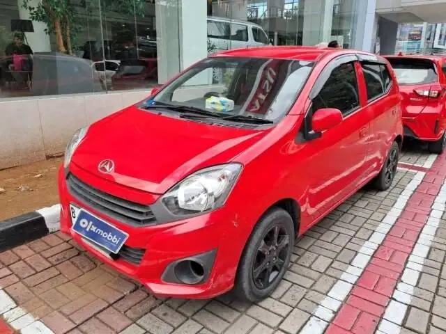 Pajak Panjang - Daihatsu Ayla 1.0 M Bensin-MT 2019 Merah (UKZ)