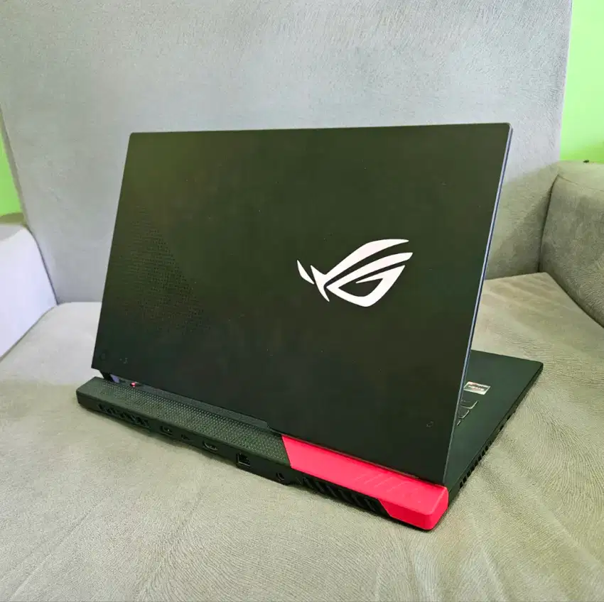 Asus ROG Strix Ryzen 9-5900HX VGA 12GB RAM 32GB/512GB Layar 2K 300hz