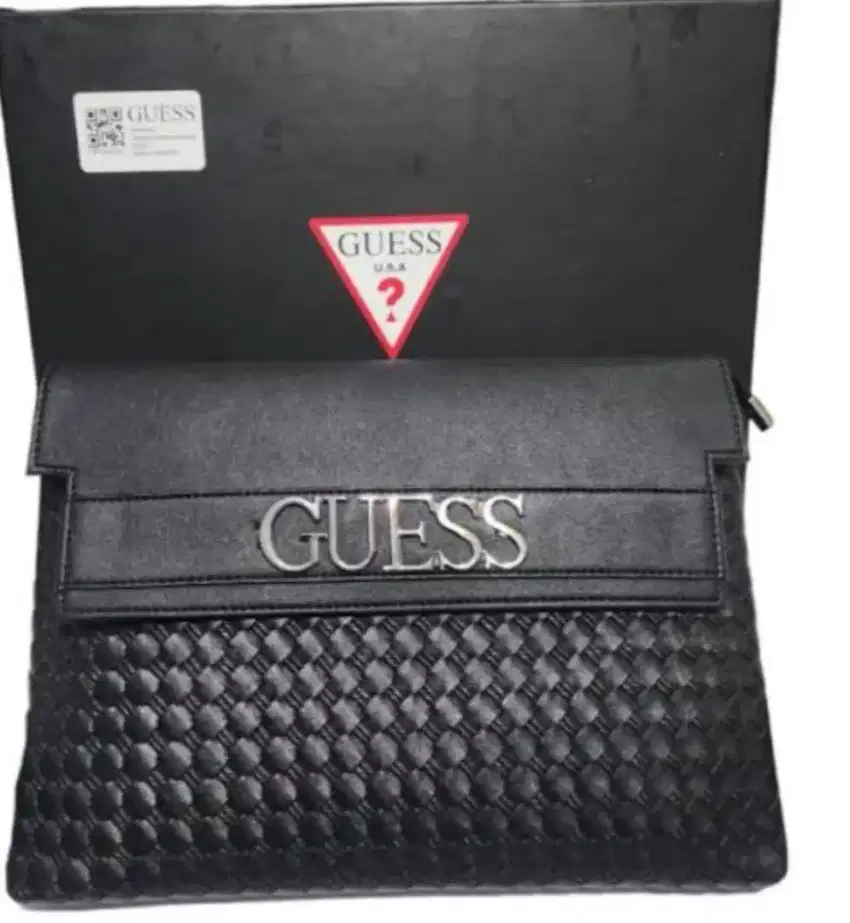 TAS GUESS PRELOVED