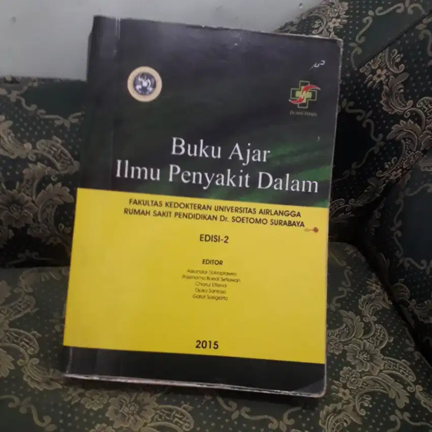 Buku kedokteran ilmu penyakit dalam