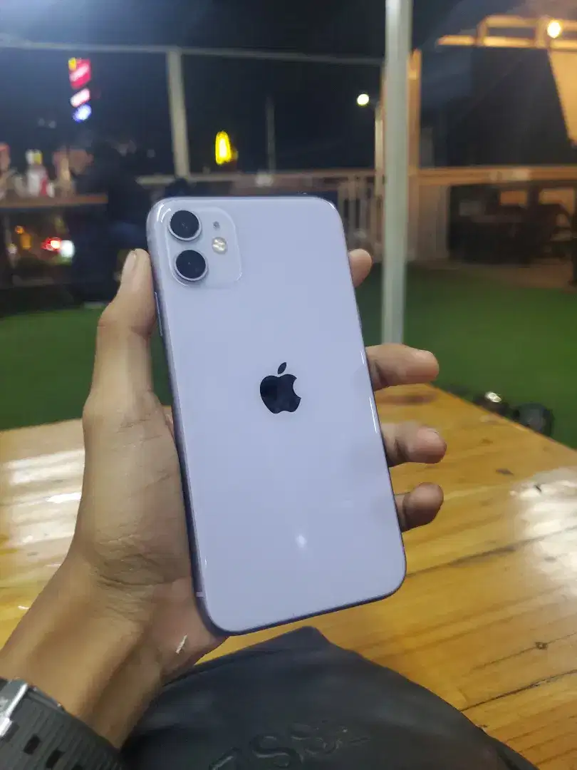 Iphone 11 128 pemakaian